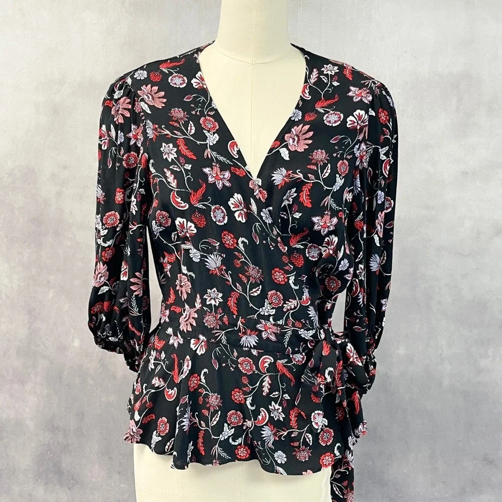 Banana Republic Womens Floral Wrap Top Size M Peplum Flowy Boho Romantic Cottage
